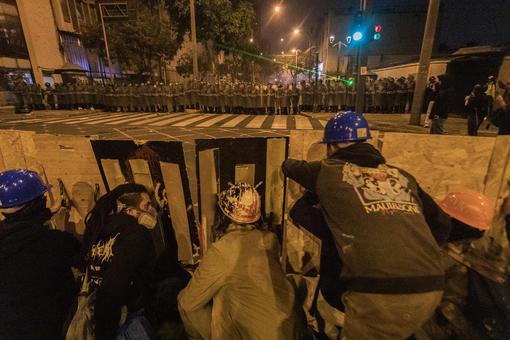 Enfrentamientos entre manifestantes y policía en Lima (Perú) el 15 de octubre de 2025. - 10